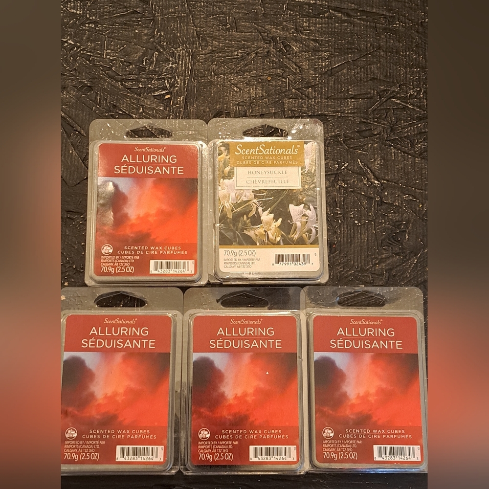 Lot Of 5 ScentSationals Alluring & Honeysuckle Scented Wax Cubes